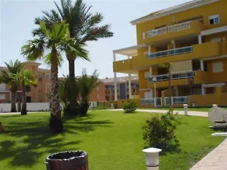 Brisas دينايا